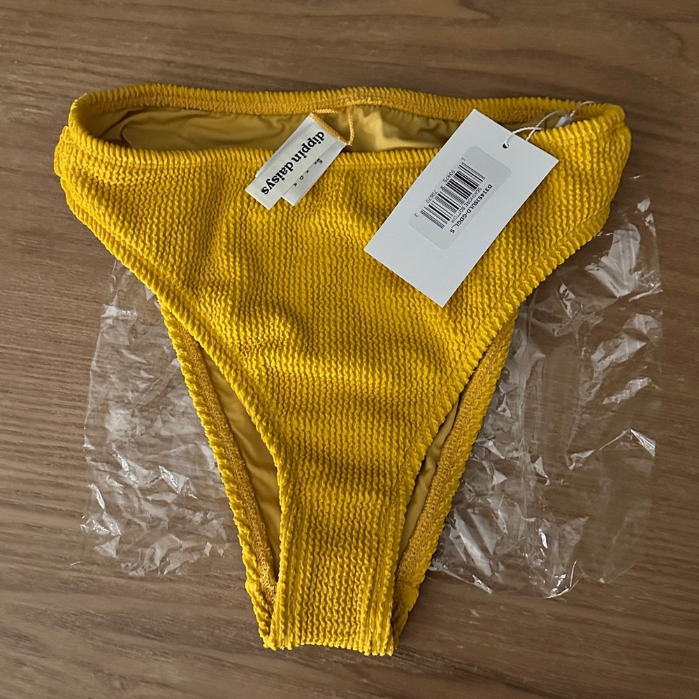Dippin’ Daisies Bikini Bottom NWT
